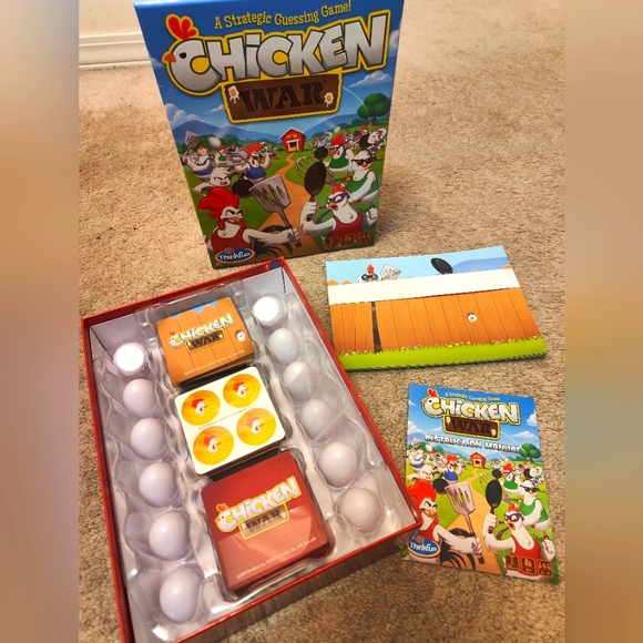 NWOT Chicken War board game - Picture 3 of 7